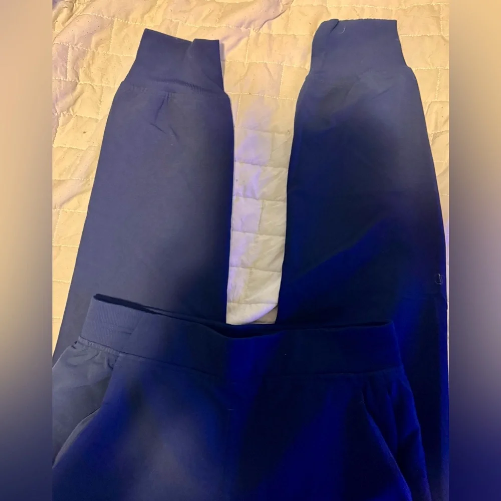 Lululemon Women’s Jogging pants Blue size 4